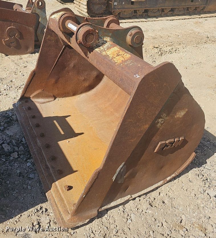 image for item EJ6129 (3) excavator buckets