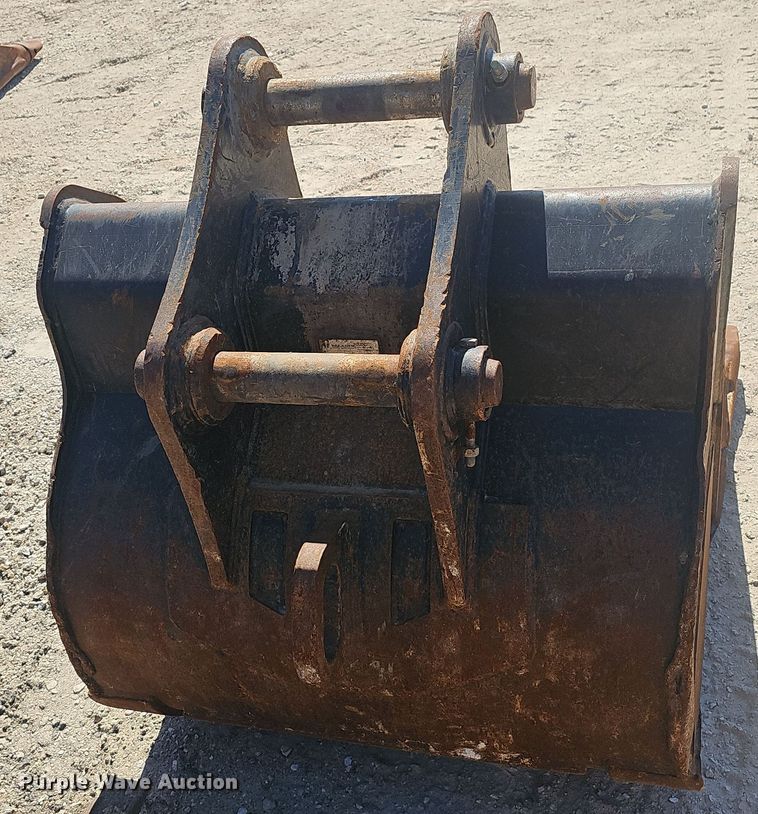 image for item EJ6130 (3) excavator bucket