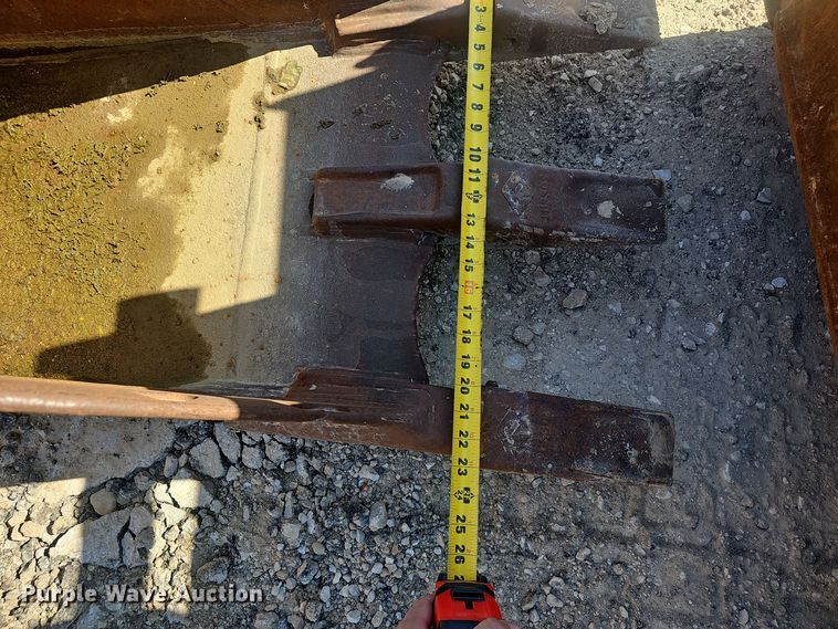 image for item EJ6130 (3) excavator bucket