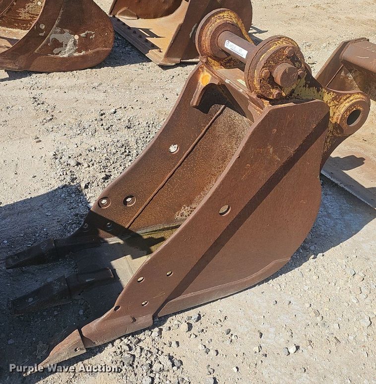 image for item EJ6130 (3) excavator bucket