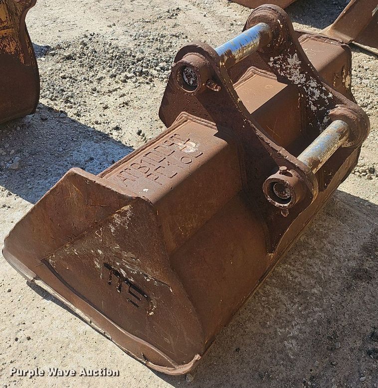 image for item EJ6130 (3) excavator bucket