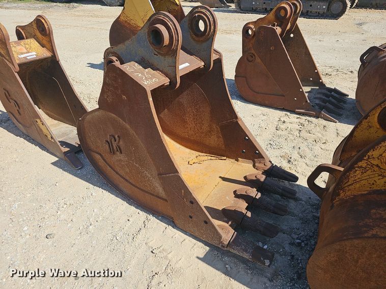 image for item EJ6131 (3) excavator buckets