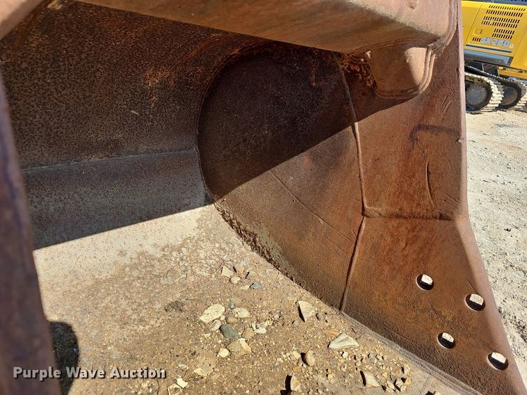 image for item EJ6132 (3) excavator buckets