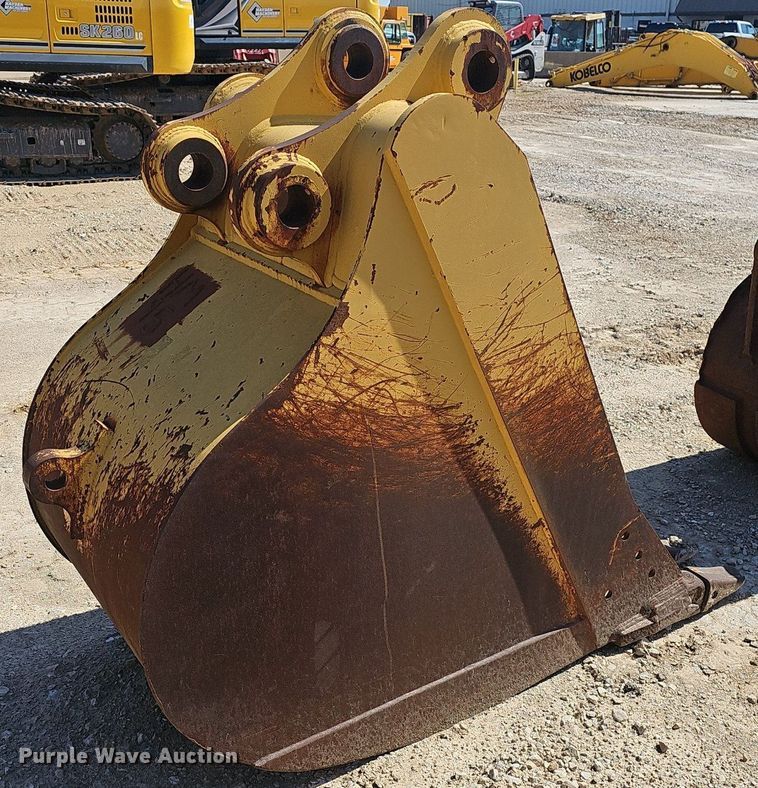 image for item EJ6132 (3) excavator buckets