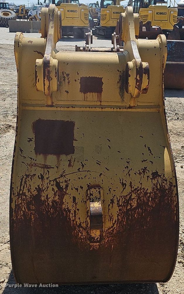 image for item EJ6132 (3) excavator buckets