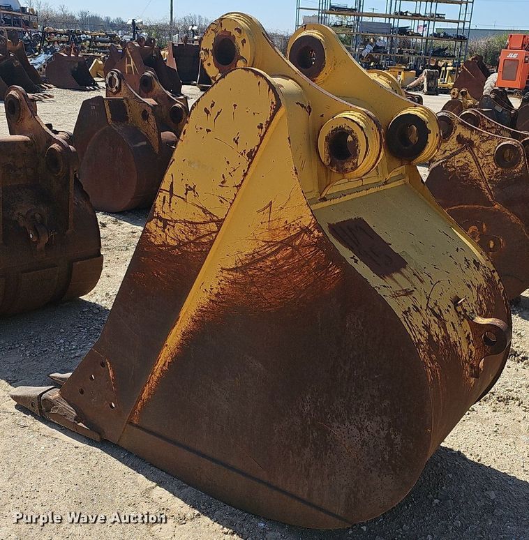 image for item EJ6132 (3) excavator buckets