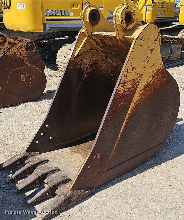 image for item EJ6132 (3) excavator buckets