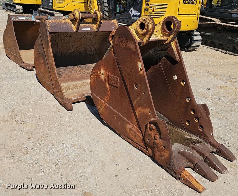 image for item EJ6133 (3) excavator buckets