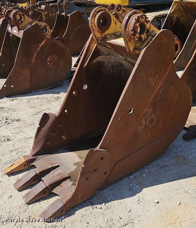 image for item EJ6133 (3) excavator buckets