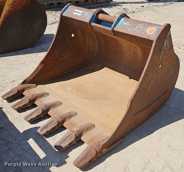 image for item EJ6133 (3) excavator buckets