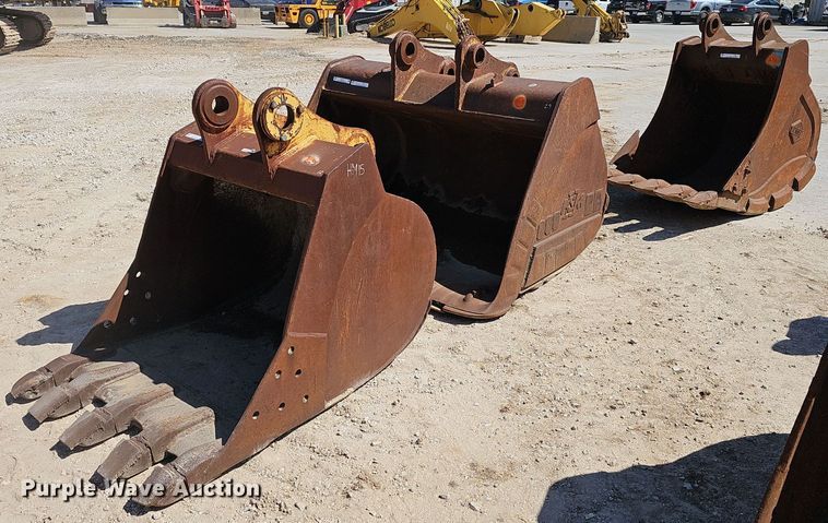 image for item EJ6134 (3) excavator buckets