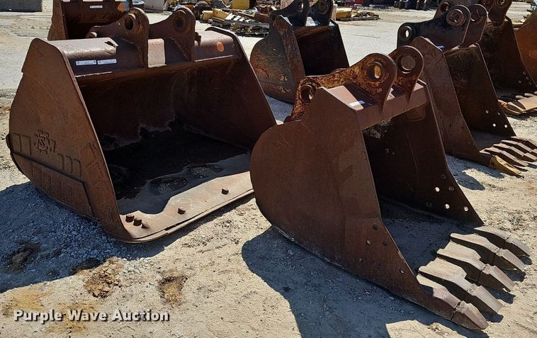 image for item EJ6134 (3) excavator buckets