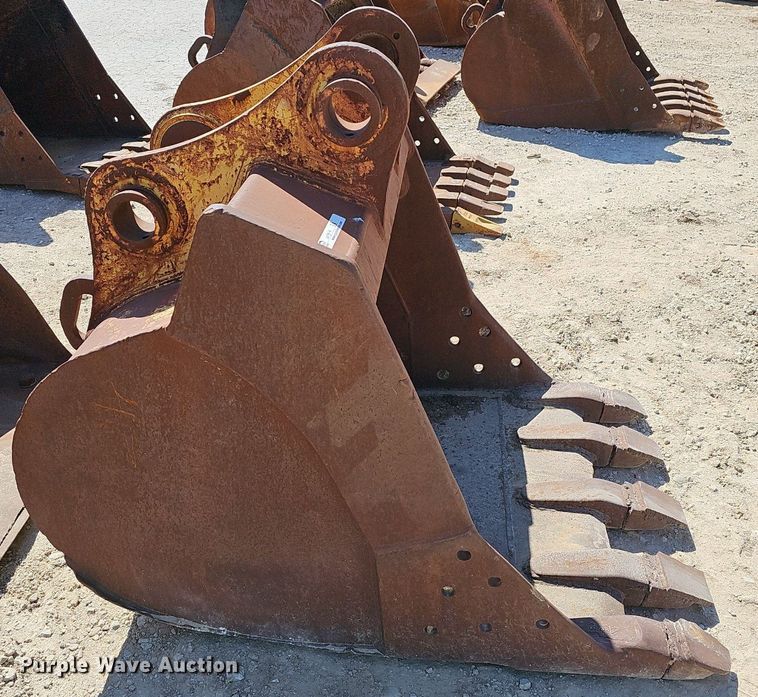 image for item EJ6134 (3) excavator buckets