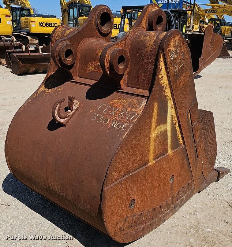 image for item EJ6139 Caterpillar  excavator bucket