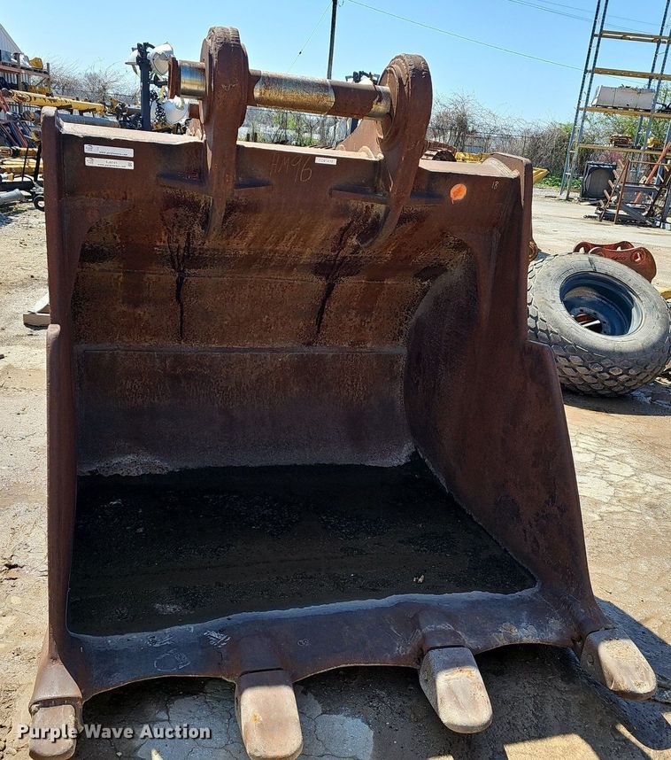 image for item EJ6141 Caterpillar  excavator bucket