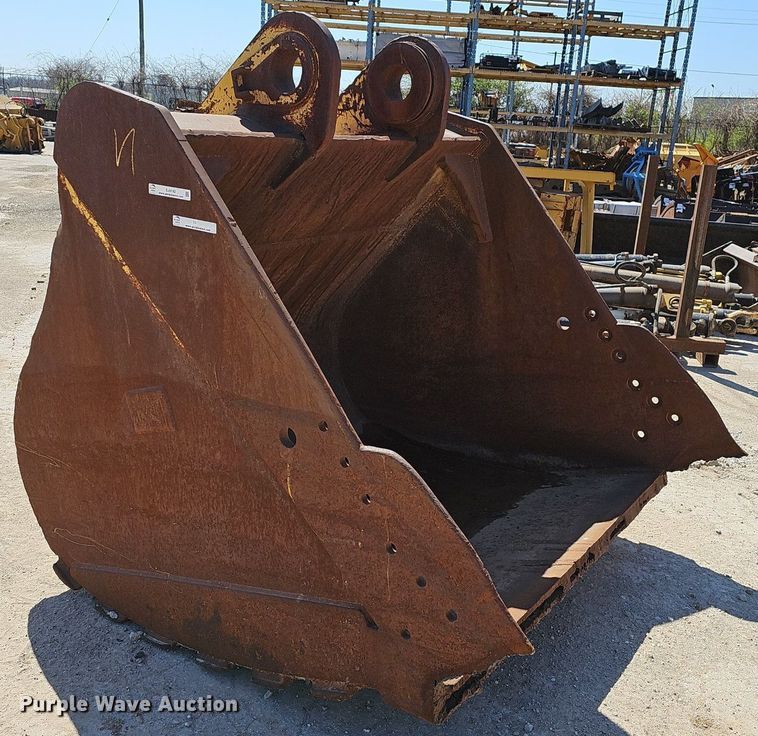image for item EJ6142 Caterpillar  excavator bucket