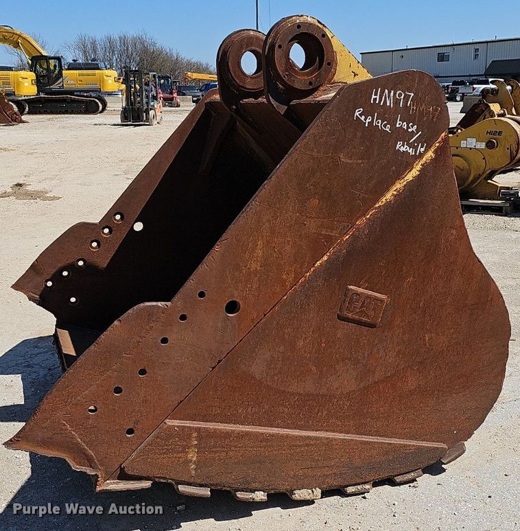image for item EJ6142 Caterpillar  excavator bucket