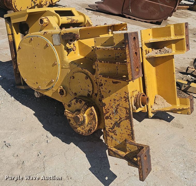 image for item EJ6143 Paccar  PA35 winch