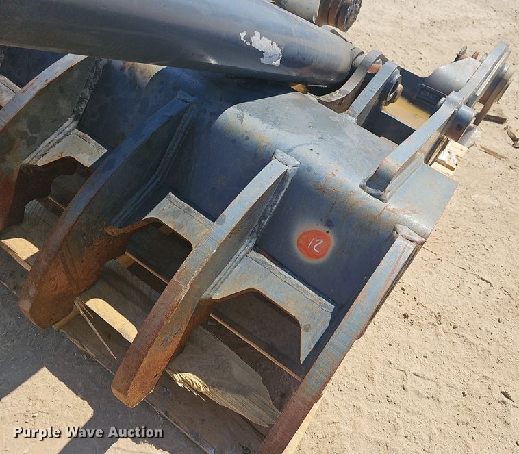 image for item EJ6152 Strickland excavator thumb