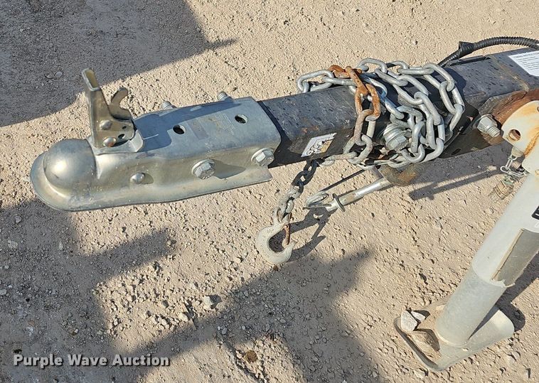 image for item EJ6157 2017 Generac  Magnum  light plant