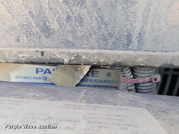 image for item EJ6157 2017 Generac  Magnum  light plant