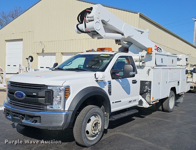 image for item EJ6164 2018 Ford  F550 Super Duty XL bucket truck