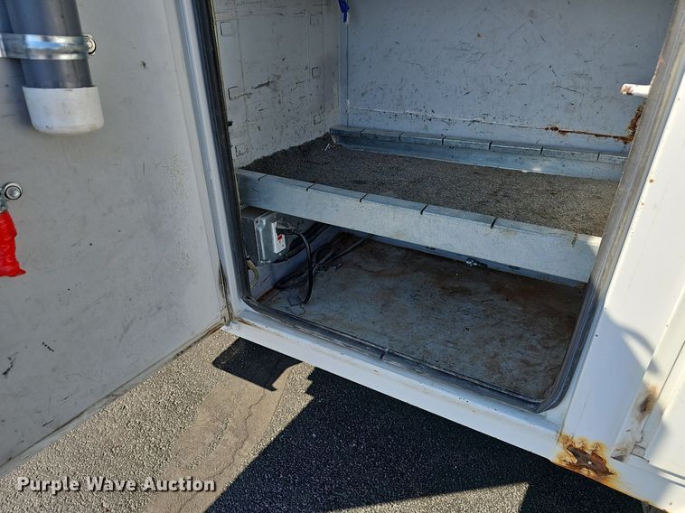 image for item EJ6164 2018 Ford  F550 Super Duty XL bucket truck