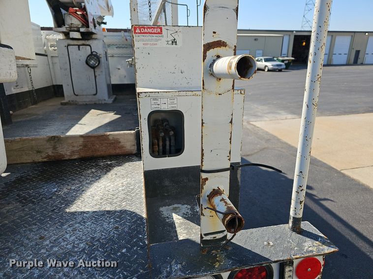 image for item EJ6164 2018 Ford  F550 Super Duty XL bucket truck