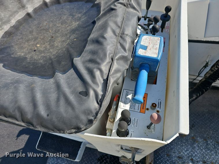 image for item EJ6164 2018 Ford  F550 Super Duty XL bucket truck