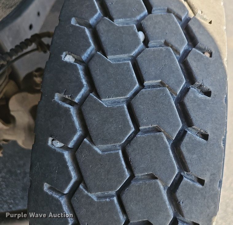 image for item EJ6164 2018 Ford  F550 Super Duty XL bucket truck