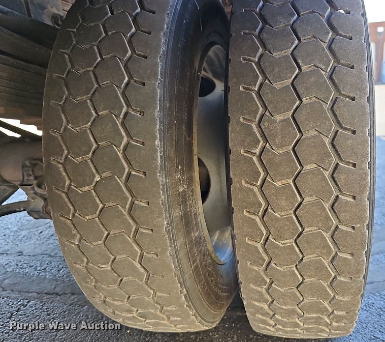 image for item EJ6164 2018 Ford  F550 Super Duty XL bucket truck