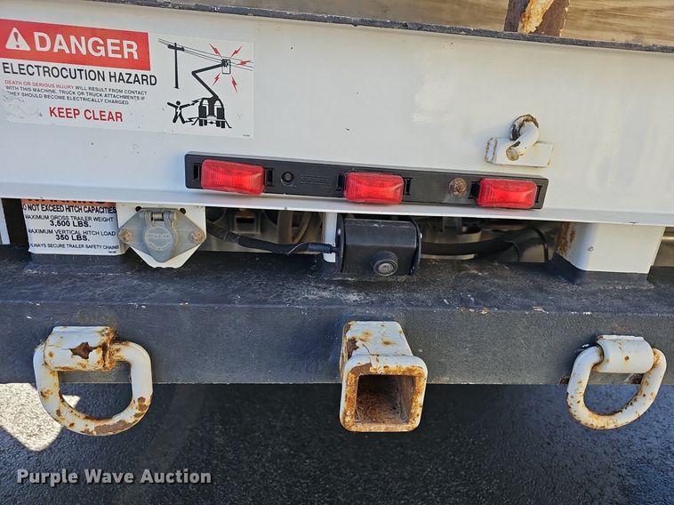 image for item EJ6165 2017 Ford F550 Super Duty XL bucket truck