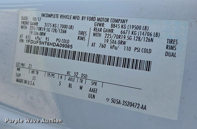 image for item EJ6165 2017 Ford F550 Super Duty XL bucket truck