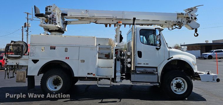 image for item EJ6167 2013 Freightliner Business Class M2 digger derrick truck