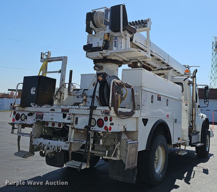 image for item EJ6167 2013 Freightliner Business Class M2 digger derrick truck