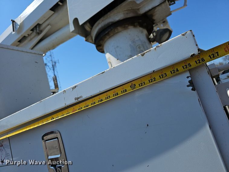 image for item EJ6167 2013 Freightliner Business Class M2 digger derrick truck