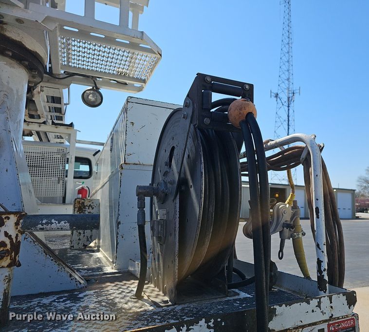 image for item EJ6167 2013 Freightliner Business Class M2 digger derrick truck