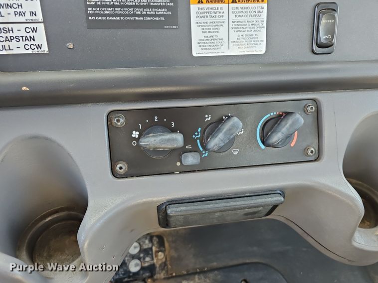 image for item EJ6167 2013 Freightliner Business Class M2 digger derrick truck