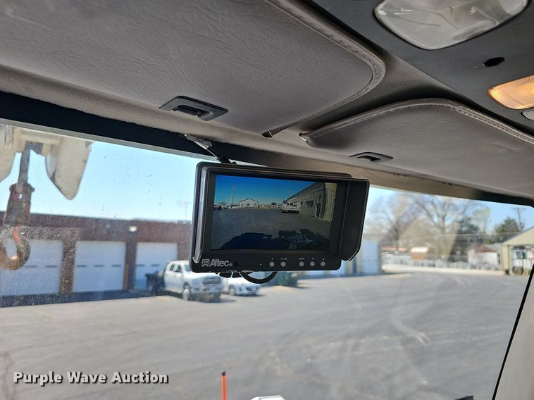 image for item EJ6167 2013 Freightliner Business Class M2 digger derrick truck