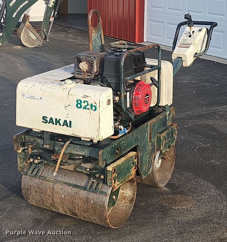 image for item EJ6181 Sakai HS67ST walk behind double roller compactor