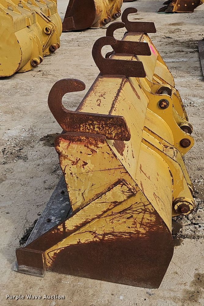 image for item EJ6187 88