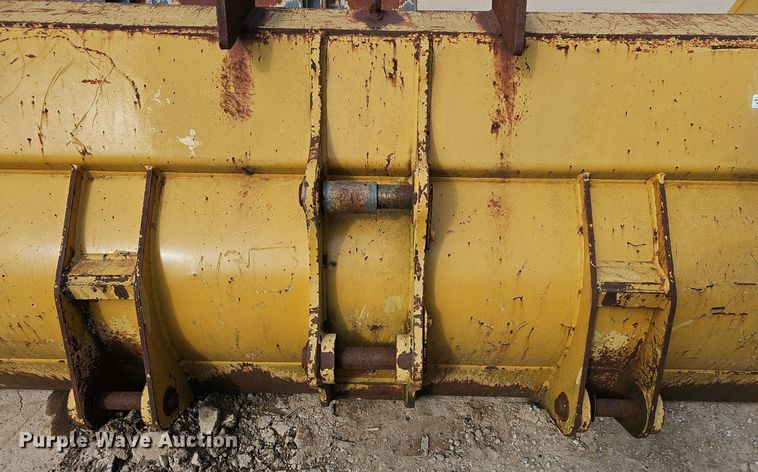 image for item EJ6187 88