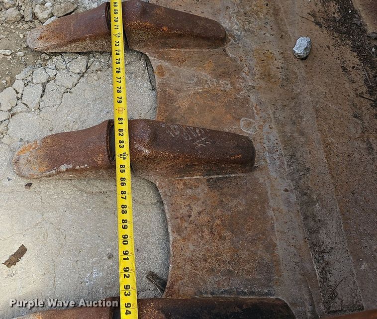 image for item EJ6188 96