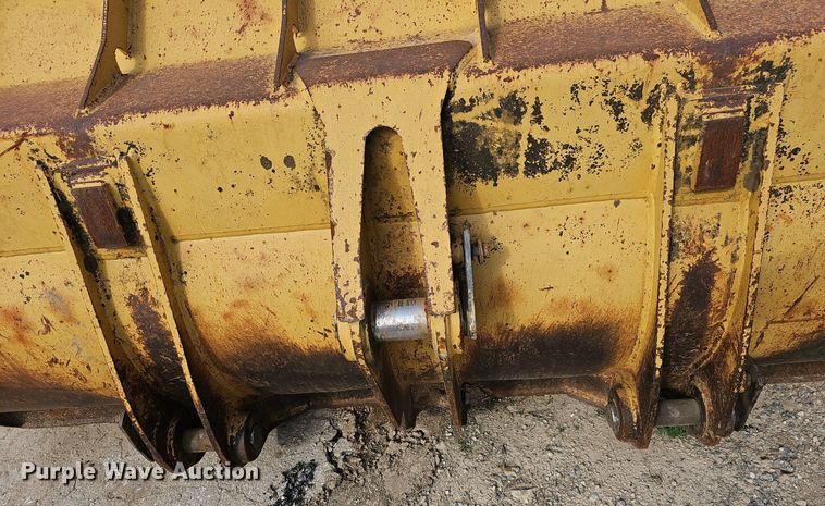 image for item EJ6188 96