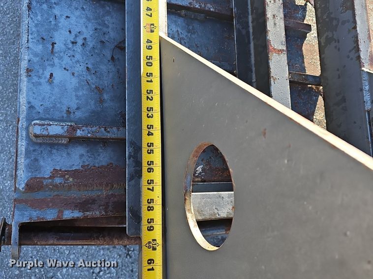 image for item EJ6202 2002 Blue Diamond  equipment trailer