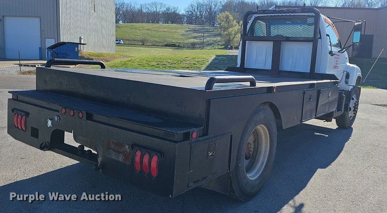 image for item EJ6204 1997 Chevrolet C7500 flatbed truck