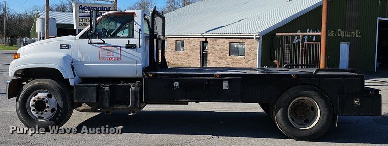 image for item EJ6204 1997 Chevrolet C7500 flatbed truck