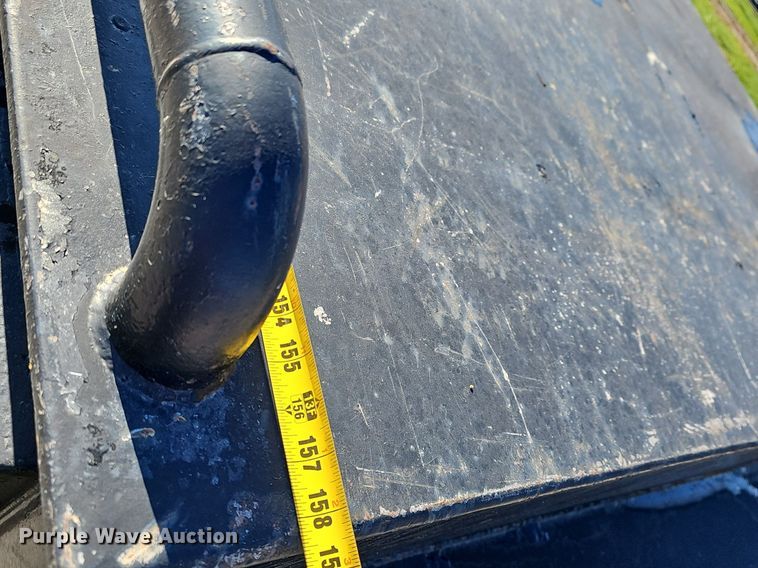 image for item EJ6204 1997 Chevrolet C7500 flatbed truck