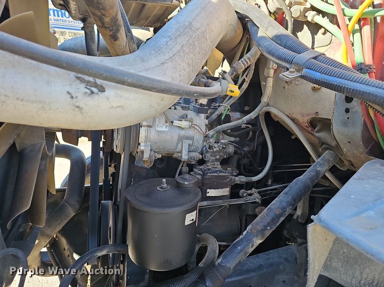 image for item EJ6205 1992 Ford L9000 crane truck