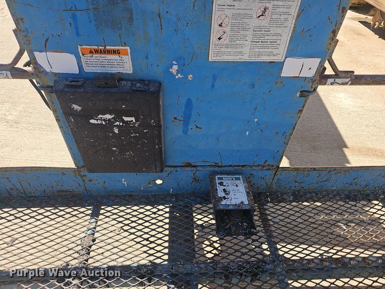 image for item EJ6207 1996 Genie  S-65 boom lift